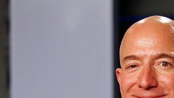 106307937_mackenziebezos