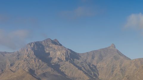 El municipio de Adeje, situado al lado del mar.