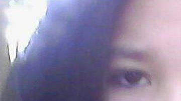 Supuestamente, mata a su hermano y se come su pene siguiendo un rito satánico.