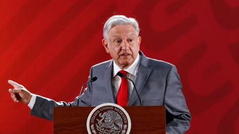 El Gobierno de AMLO pagará $15.7 millones de dólares por transportar a inmigrantes.