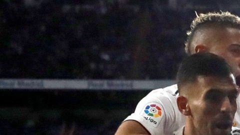 Real Madrid busca con una nueva alineación que sigan los triunfos en la era Zidane 'reloaded' .