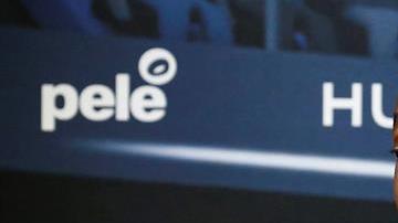 Edson Arantes do Nascimento "Pelé" fue sometido a unos exámenes médicos