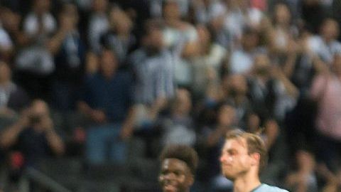 Los Rayados de Monterrey golearon a Sporting Kansas City en el estadio BBVA en semis de la Concachampions.