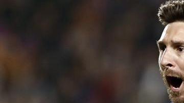 Lionel Messi marcó doblete en el triunfo 3-0 (4-0 global) del Barcelona sobre el Manchester United