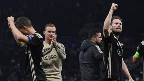 Ajax vence a domicilio 0-1 a Tottenham y da un paso rumbo a la final de la Champions League