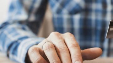 China superó a EEUU como el país con el gasto más alto de compras por Internet.