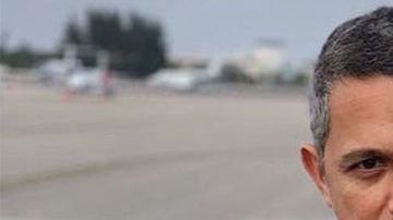 Alejandro Sanz apoyando a Venezuela