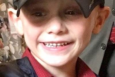 Andrew "AJ" Freund de cinco años fue presuntamente asesinado por sus padres.