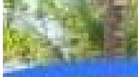 Guillermo Concepción y la reclusa en la playa Gringo.