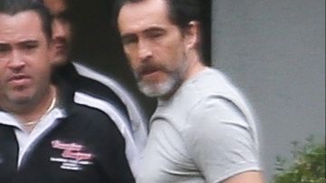 Photo © 2019 Backgrid/The Grosby Group
Spain: Lagencia Grosby

PREMIUM EXCLUSIVE

Los Angeles, CA, 28 April, 2019.

A disheveled looking Demian Bichir pictured outside his home this afternoon giving instructions to workers.

Pictured: Demian Bichir