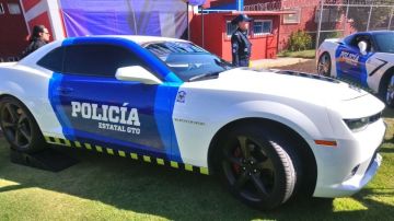 Autos de alta gama son usados por la policía de Guanajuato.