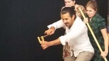 Delicadas se caracteriza por el tono humorístico de su argumento.