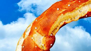 No te olvides de hacer una visita a cada una de las tiendas que tengan promociones en este día.