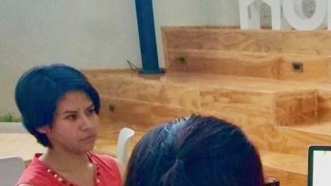 Mauricio López, durante una clase en las oficinas de Dream Teach.