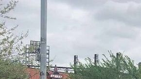 La estatua de la cantante Kate Smith fue cubierta en Filadelfia