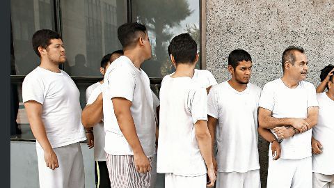 Fueron 62 los imputados que acudieron ayer a las audiencias de imposición de medidas.