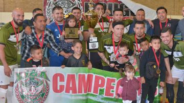 El Deportivo Guerrero se quedó con la copa de campeones del invierno en la División Mayor. (Javier Quiroz / La Raza)