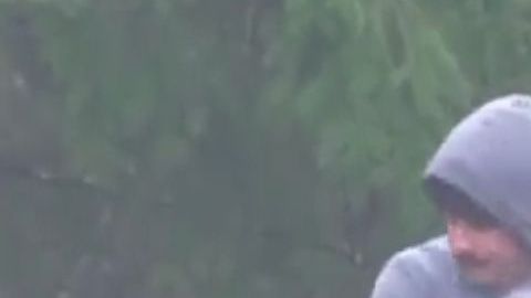 Contreras mientras trabajaba.