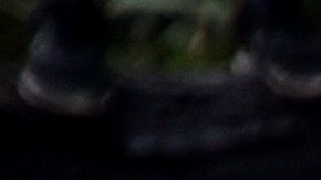 Inmigrantes de Honduras cruzan el río Suchiate en la frontera con México.