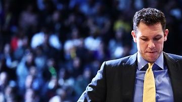 Luke Walton está bajo la lupa por presunto abuso sexual a una reportera