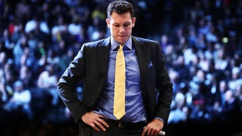 Luke Walton está bajo la lupa por presunto abuso sexual a una reportera