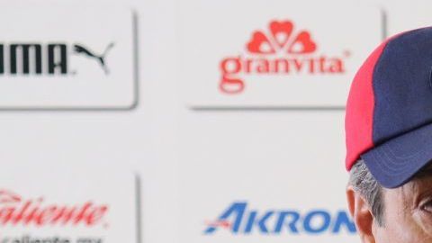 Tomás Boy, director técnico de Chivas no quiere tocar más fondo.