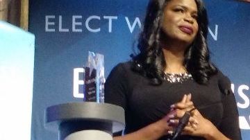 La fiscal del Condado de Cook Kim Foxx ha sido criticada por su decisión en el caso del actor "Empire", Jussie Smollett quien fue acusado de fabricar un ataque racista y homofóbico.