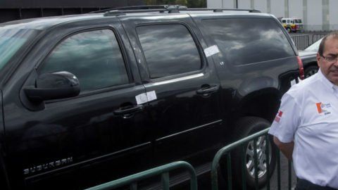 Enrique Herrera Martínez compró cinco unidades del gobierno federal.