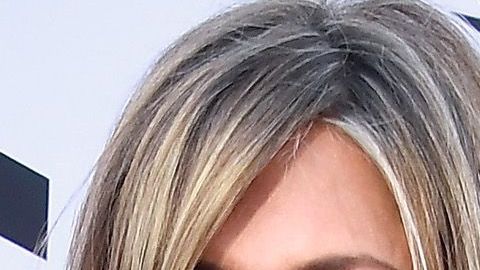 Jennifer Aniston, Luis Gerardo Méndez y Adam Sandler