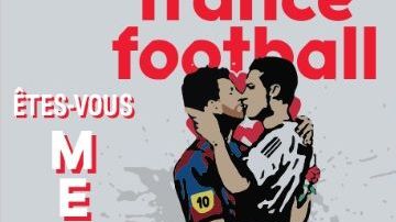 Un apasinado beso entre Messi y Cristiano Ronaldo fue la portada de la revista France Football