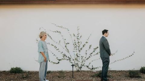 Foto de boda que resultó ser una broma de la novia al novio.