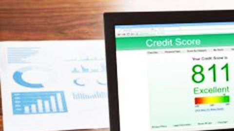 Con una calificación regular, se califica al cliente como subprime o de alto riesgo./Archivo