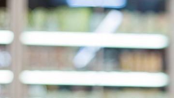 El carrito de supermercado fue abandonado en las calles de Guadalajara.