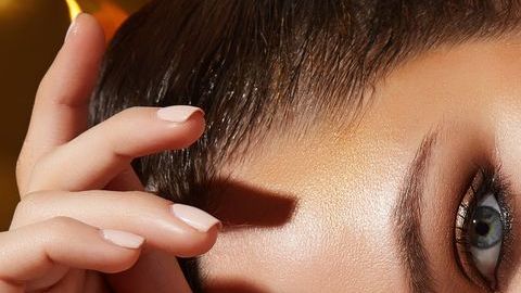 Para lucir bronceada no tienes que exponerte exageradamente a los rayos del sol.