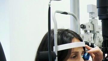 Slit_lamp_examination