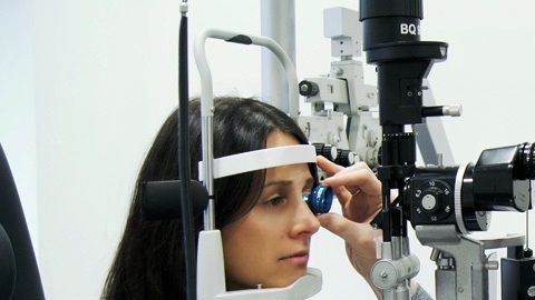 Slit_lamp_examination