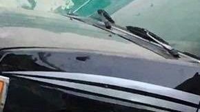 Policías fueron secuestrados y golpeados.