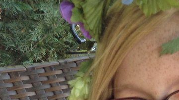 Isabelle Carnell-Holdaway sobrevivió a una terapia de fagos.