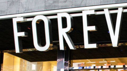 Forever 21 nació en California en 1984 bajo el nombre "Fashion 21".