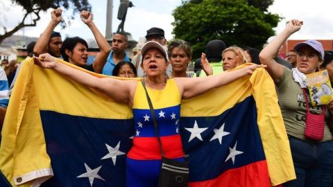 El Comité Judicial de la Cámara Baja autorizó un proyecto que pretende otorgar TPS a los venezolanos