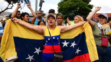 El Comité Judicial de la Cámara Baja autorizó un proyecto que pretende otorgar TPS a los venezolanos