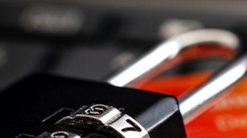 Los estafadores tienen estrategias para acceder a tu dinero.