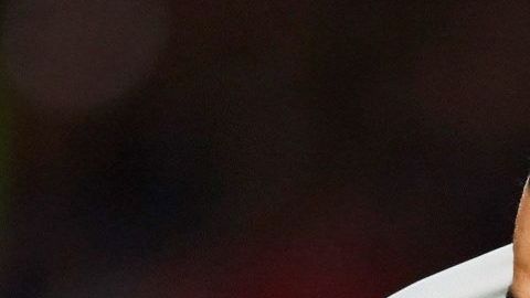 El delantero del Liverpool Mohamed Salah no estará presente en la vuelta ante el Barcelona.