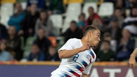 Ucrania se impuso 2-1 a Estados Unidos, en duelo correspondiente al Grupo D