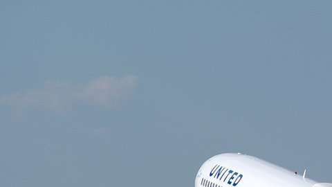 Se espera que las tormentas se debiliten alrededor de la medianoche.