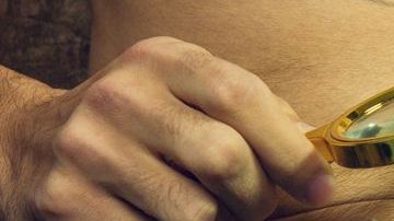 Expertos han alertado sobre los riesgos del agrandamiento del pene.