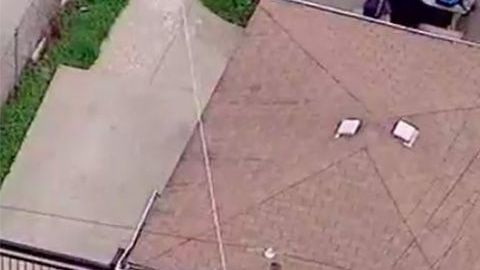 El callejón donde se halló al niño.