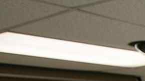 El ejecutado Bobby Joe Long y la cámara donde se aplica la inyección letal en la prisión estatal de Florida.