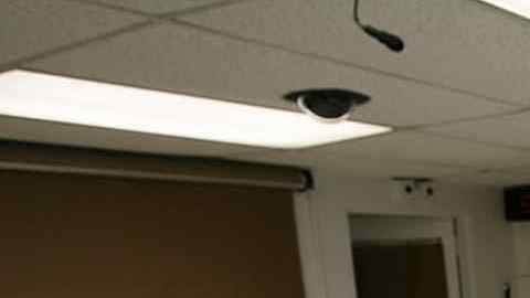 El ejecutado Bobby Joe Long y la cámara donde se aplica la inyección letal en la prisión estatal de Florida.