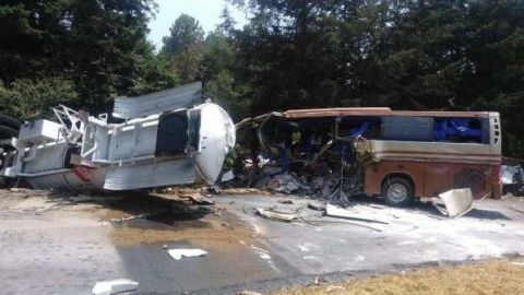 Autobús de Marco Antonio Solís.